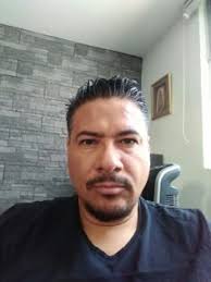 Cliente satisfecho con VoltRex Guatemala