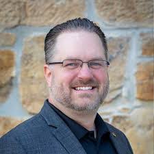 Ryan Hackett's Instagram, Twitter & Facebook