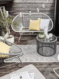 Immer wenn es um kleine räume geht, ist das kleinste ecksofa besonders praktisch. So Finden Sie Das Richtige Balkon Sofa Fur Ihre Outdoor Oase Westwing