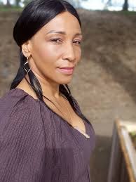 Create professional head shot please need your creative help