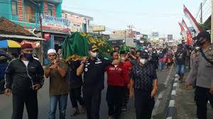 Mimpi kehilangan mobil artinya kita kehilangan arah tujuan dalam menjalani hidup. Uhq6j 4v5tbzpm