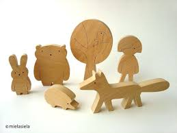 Natural Wood Toy Set Girl And Forest Animals Etsy Handmade Wooden Toys Wooden Toys Toddler Toy Storage