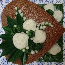 Semua bawaan lamaran tidak harus ada. Berencana Menikah Dalam Waktu Dekat Kue Ini Biasa Dijadikan Hantaran Kitchen Of Indonesia