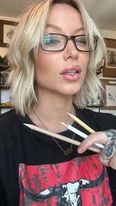 So excited about my new private Tattoo Studio & commissioned pieces! 😝  Owning your own business is the most empowering feeling I've experienced.  I'm not a mom, I've never been married, this