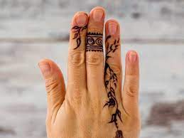 Pin oleh tattoo ideas di yang saya simpan tato keren tato tato lengan … Tato Kutikula Kuku Mengetren Lagi