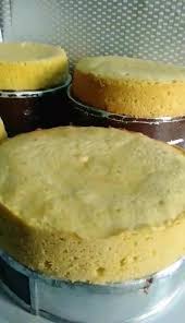 With modern texturized buttercream cakes, you will learn how to create artistic & modern texturized buttercream cakes at home. Sweetcilia Cakes N More Surulere Lagos 2021