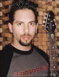 John Petrucci 2005 Ernie Ball Music Man guitare signature 8 x 11 pin-up  photo 1a