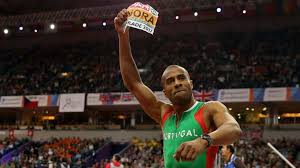 Porto e se mostra um atleta de futuro a nível mundial. Nelson Evora E Medalha De Bronze Nos Mundiais De Atletismo Tvi24