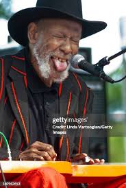 684 fotos e imágenes de alta resolución de Sonny Smith