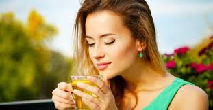 Faire quelques exercices en regardant votre intégrer un peu de thé vert au régime ne peut pas nuire, mais ne fera pas de miracle. Maigrir Avec Du The Ca Marche Fourchette Bikini