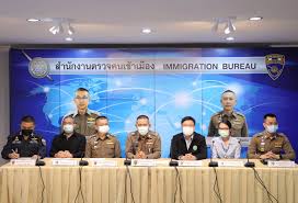พุ่งแตะ 352 คน เฉพาะเขตบางเขน ตรวจคัดกรองเชิงรุกพบผู้ติดเชื้ออีก 318 ราย Mfuk39lpbryicm