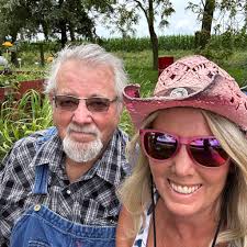 Faye has earned her wings this morning. Please say a prayer.