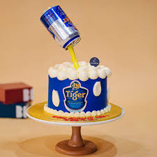 This looks akin to a basket loaded with fruits. Customised Liquor Cakes Singapore