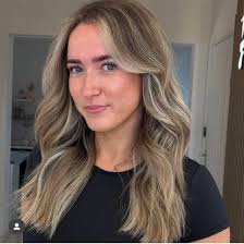 Earl of Mount Edgcumbe' passed north through Hartford today (picture taken  at Acton Bridge). She is due to return southbound at around 6.20pm tomrrow  (Sat 16 Mar); however, I understand it MAY