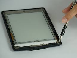 Unser nachbau akku passend für den amazon kindle paperwhite (2014er version) hat 3,7 volt spannung und eine kapazität von 1600mah. Paperwhite 3 7 Generation Der Kindle Serie Akku Austauschen Ifixit Reparaturanleitung