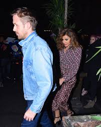 Eva mendes has taken a break from acting while raising daughters esmeralda amada, 6, and amada lee, 4, with ryan gosling. Eva Mendes Just Gave A Rare Interview About Ryan Gosling Glamour