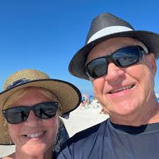 Hi,best restaurant with live music🎼🎹?