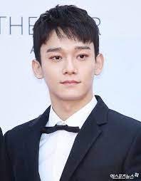 The style includes a short comb over that combines well with the fresh undercut. What Are Some Good Hairstyles For Asian Men Quora