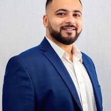 David Mansour's Instagram, Twitter & Facebook