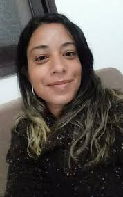 A intensa e ousada poética de Amanda Helena em uma crônica e um poema