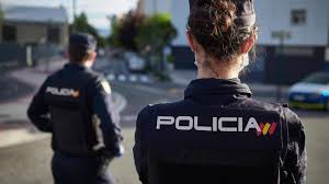 Perfil oficial de la policía nacional. Aumentan A 574 Los Efectivos De Guardia Civil Y Policia Nacional En Madrid