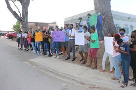Irate Students Insist Cxc Grades Be Rechecked Barbados Today In 2020 Thrown Under The Bus Ministry Of Education Parents As Teachers