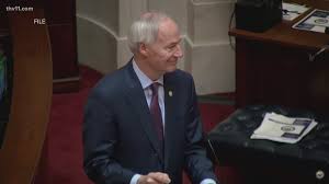 Navy blast off florida registers as 3.9 magnitude earthquake news. Gov Hutchinson Delivers State Of The State Address Thv11 Com