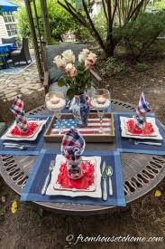 Easy Patriotic 4th Of July Table Decorations You Ll Want To Try This Year Entertaining Diva From House To Home Table Decorations Holiday Table Decorations Fourth Of July Decor