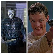 What was the prize for the costume contest in Bath?