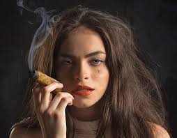 Raquel Catalán Retrato Projects :: Photos, videos, logos, illustrations and  branding :: Behance