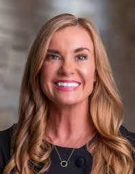 Cathy Arellano's Instagram, Twitter & Facebook