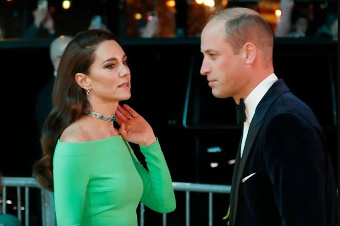 Kate Middleton asked to stay out of Prince William's troubled relationship  with Harry | MARCA
