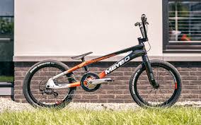 Faster, hotter, bolder, brighter, more creative, more dynamic, more appealing and unquestionably more extreme! Olympic Hopeful Van Gendt S Unique 2 Speed Bmx Bike Bikerumor