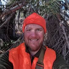 Is there a way from pictures to tell if the car has the upgraded Revel  system?