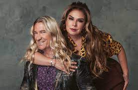 Elisa Beristain y Javier Ceriani llevan su 'Chisme En Vivo' a Estrella TV -  La Raza