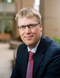 UW graduation speakers share their advice