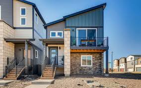 Hannah custom homes was formed in 2005 by dusty, jeff and misty with the idea of creating a custom home construction business that is reputable and honest. Midtown Collection At Hannah Ridge Models Classic Homes