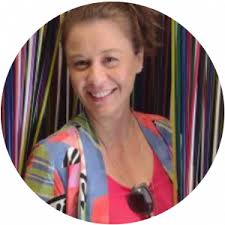 Núcleo Institucional de Línguas e Tradução