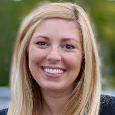 Sandy Sells's Instagram, Twitter & Facebook