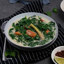 Ita dan keluarga cukup mengemari masakkan kampung. Masak Lemak Labu Kuning Azie Kitchen