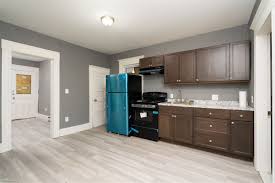 Tripadvisor seyahatseverlerinin 372bridgeport restoranları hakkındaki yorumuna bakın ve mutfağa, fiyata, yere ve diğer kriterlere göre arama yapın. 4 Br 1 Bath Duplex 66 Bell St Second Floor Townhouse For Rent In Bridgeport Ct Apartments Com