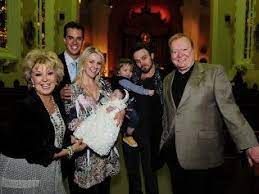 And on tuesday, lauren newton shared a sweet photo to instagram of her children as they lauren and her husband, former competitive swimmer matt welsh, have six children: Celebrity Baby News Lauren Newton And Matt Welsh Waltzing More Than Matilda