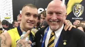 Rex Hunt's iconic Port Melbourne fish and chip shop D'Lish Fish seeks new  landlord