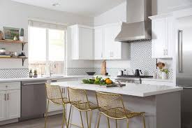 It's no wonder why open house layouts make up the majority of today's bestselling house plans! Modern And Exciting Open Concept Kitchen Design Ideas
