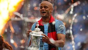 Рет қаралды 12 м.2 ай бұрын. Man City News Midfielder Oleksandr Zinchenko Praises Vincent Kompany For Helping Him Adjust To Left Back Sport360 News