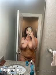 Honeyiced  Laura Stella  honeyice Nude Leaks OnlyFans Photo 11 |  TheFappening