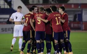 España vence a croacia y recupera el liderato del grupo. Espana Se Clasifica Invicta Al Europeo El Norte De Castilla