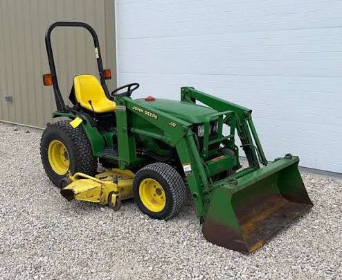 John Deere 4100 Tractor