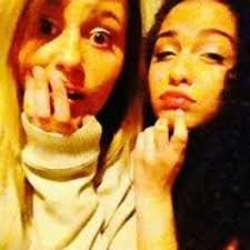 Cassie Coon's Instagram, Twitter & Facebook