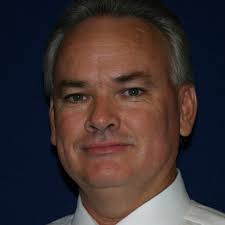 Robert Moye's Instagram, Twitter & Facebook